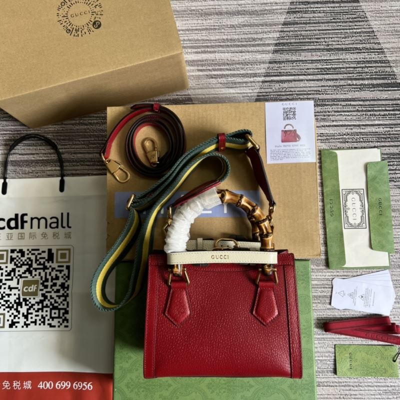 Gvc*1 tote bags